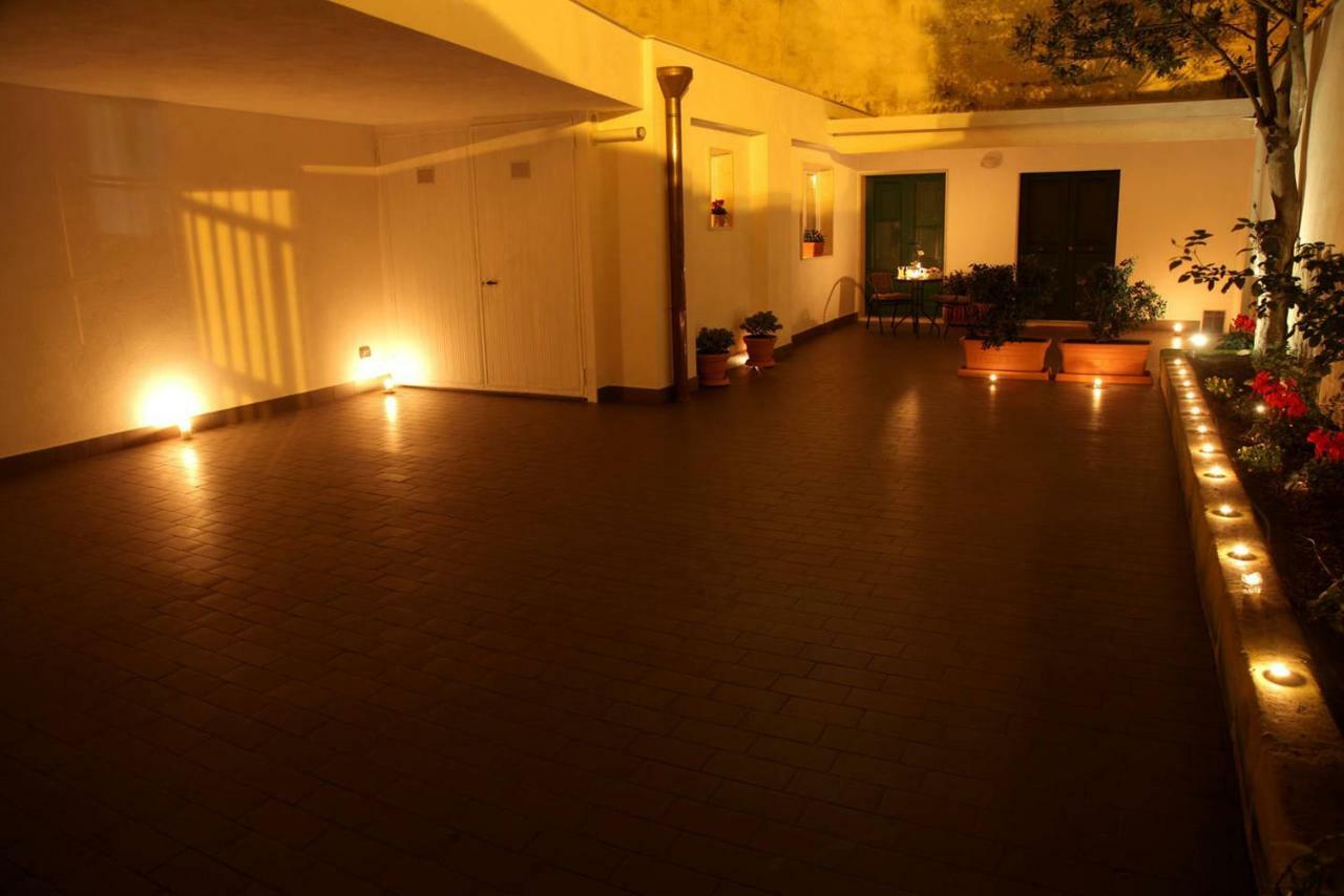 Casa Vacanza L'Alloro 2 Матера Экстерьер фото