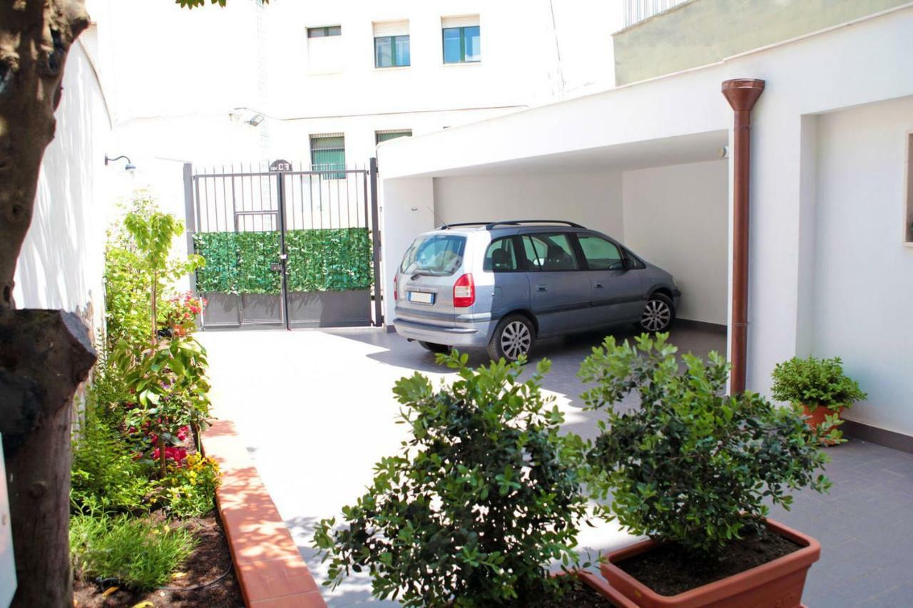 Casa Vacanza L'Alloro 2 Матера Экстерьер фото