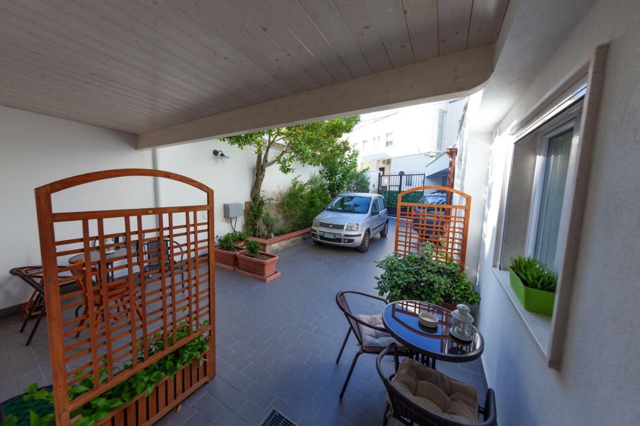 Casa Vacanza L'Alloro 2 Матера Экстерьер фото