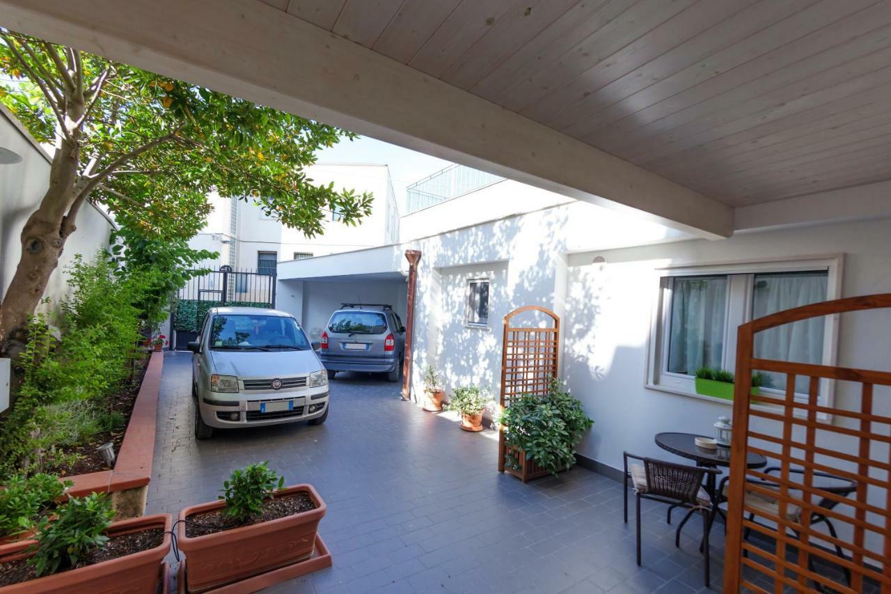Casa Vacanza L'Alloro 2 Матера Экстерьер фото